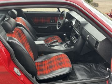 Triumph TR7